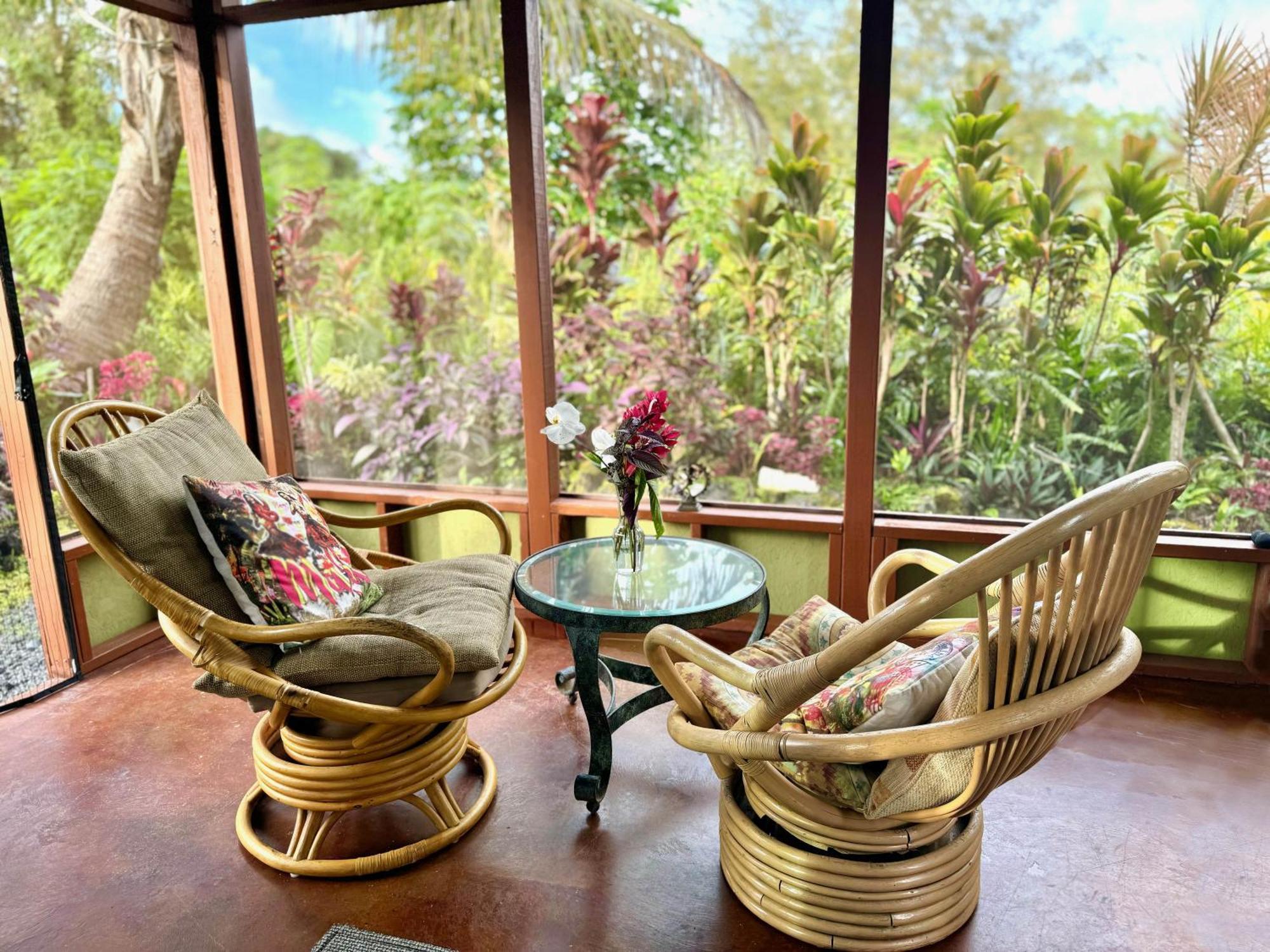 Tropical Zen Bungalow Pahoa Bagian luar foto