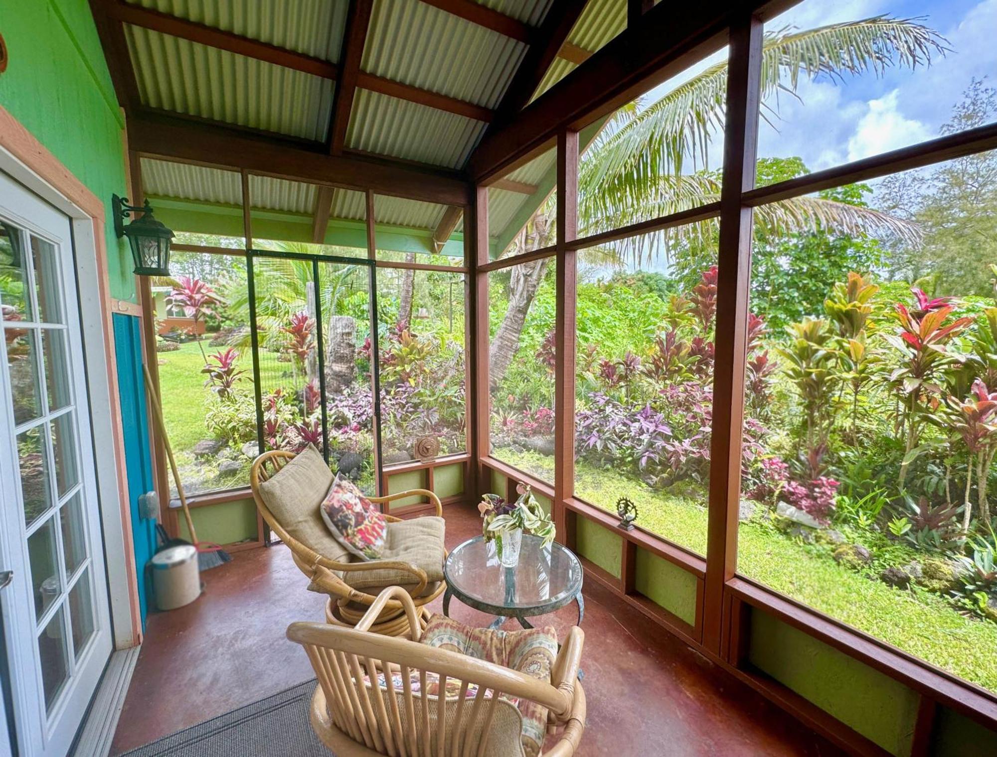 Tropical Zen Bungalow Pahoa Bagian luar foto